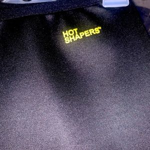 Hot shapers Capri shorts